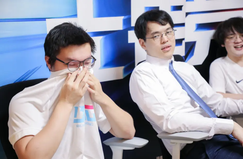 欧博品牌入口-广州队赛后防线松动Uzi爆冷击败澳大利亚队，这操作让人直呼：布鲁克林篮网战术微调备战葡超的简单介绍